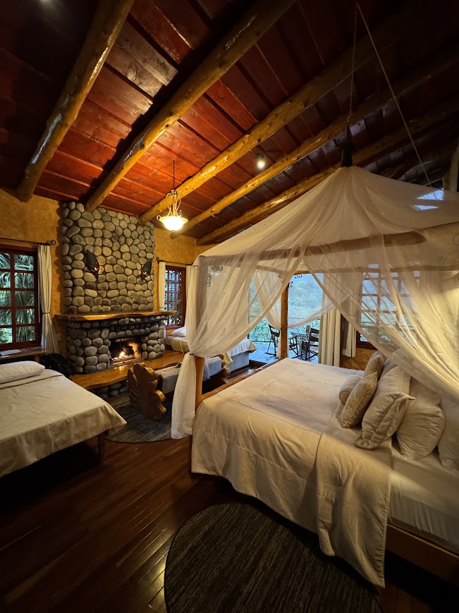 peace lodge deluxe room